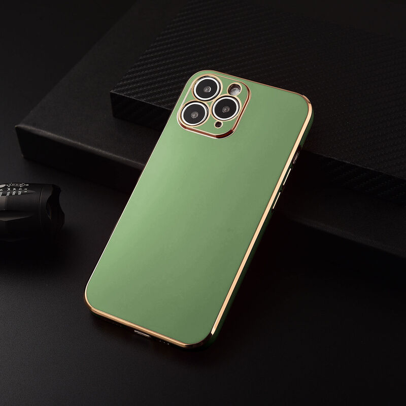 Apple iPhone 11 Pro Max Uyumlu Gold Kenar Zebana Golden Silikon
