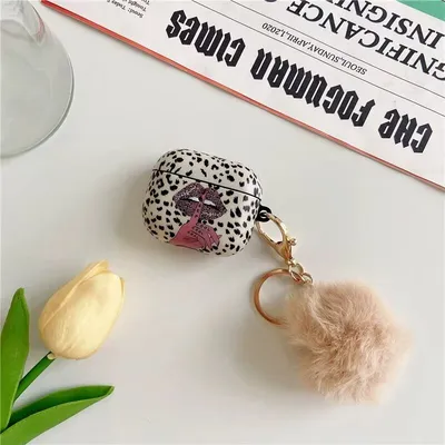 leopar desenli ponpon airpods pro2. nesil uyumlu kılıf (ponpon aksesuar dahil)